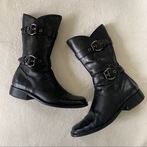 Donald J Pliner black leather belica boots